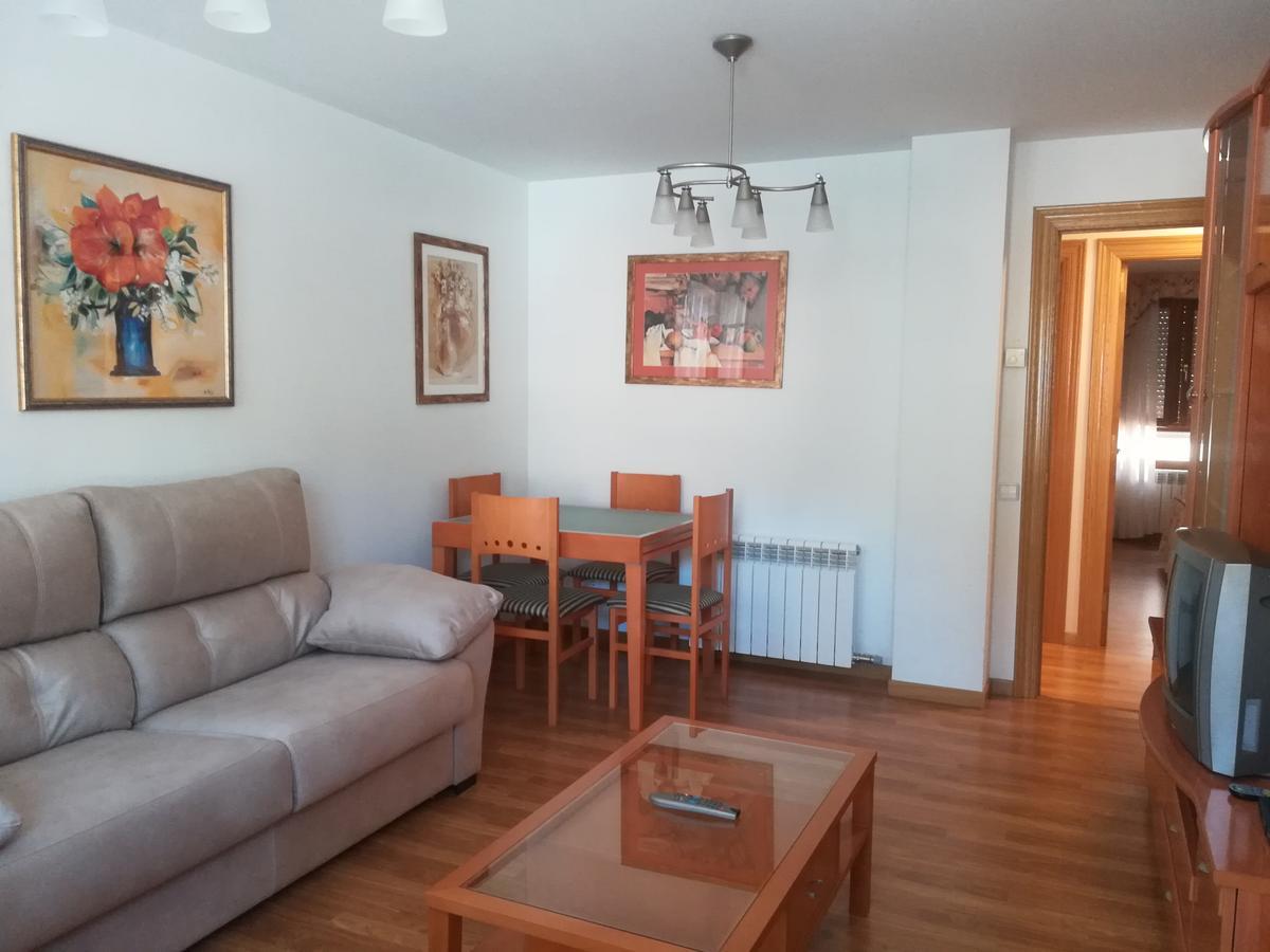 Apartamento "Paseo Del Sauco" Ezcaray Eksteriør billede